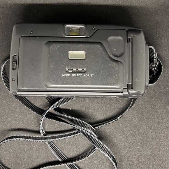 Minolta Freedom AF 35 Quartz Date 35 mm Film Camera – Tested & Working - Picture 5 of 6